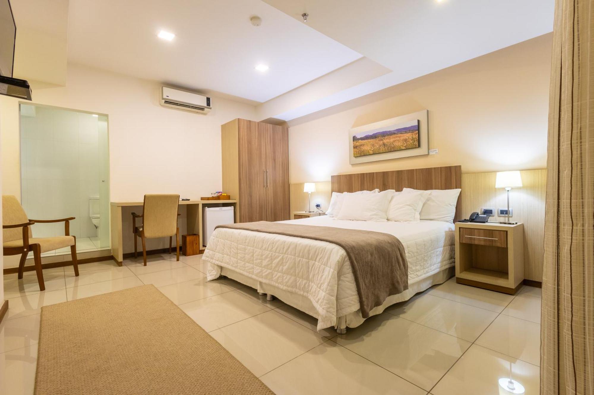 Bella Vista Hotel - Encarnacion Bagian luar foto